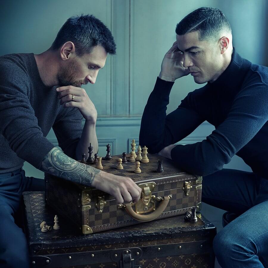 Messi and Ronaldo playing chess on a suitcase as part of Louis Vuitton's new campaign
Legendary of 2 footballing greats
Carlsen Nakamura Norway Chess 2017